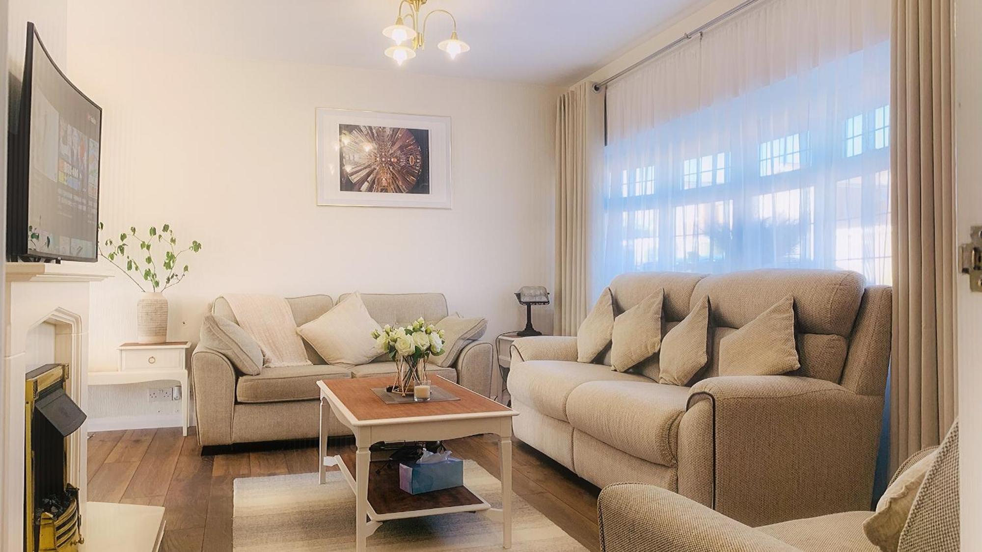 Cannon Village- Elegance & Comfort By Cannon Park , A Historic Retreat Next To The Of Warwick ,free Parking ,3 Bedrooms ,sleeps 9 * Ковентри